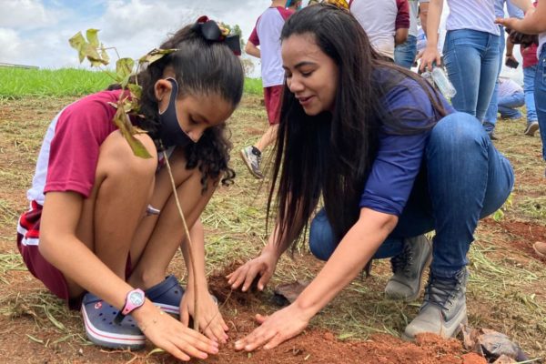 EDUCAÇÃO AMBIENTAL, PROJETO DE RECUPERAÇÃO DO CÓRREGO LAGOA – APARECIDA DE GOIÂNIA