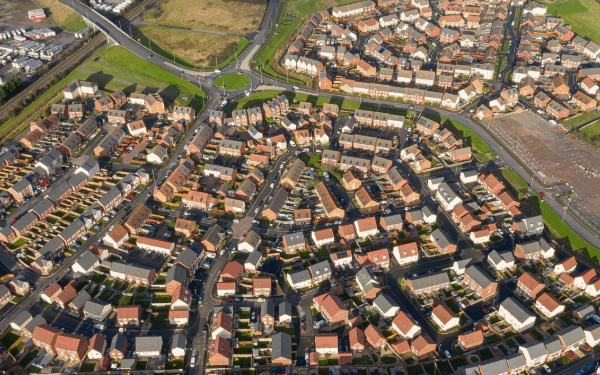 Terra Projetos e Estudos Ambientais executou o Projeto de Regularização Fundiária para a CODHAB (Companhia de Desenvolvimento Habitacional do Distrito Federal) que beneficiará 51.173 moradores da região administrativa.